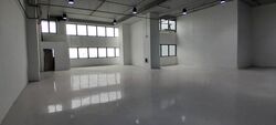 Carros Centre (D25), Factory #626965381